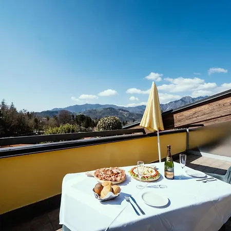 Campi 4* Tremosine