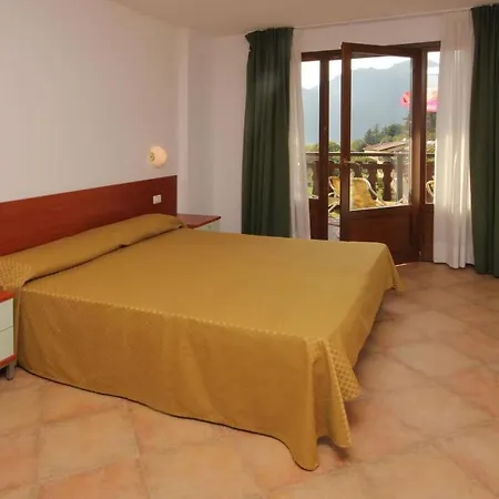 Aparthotel Campi 4*