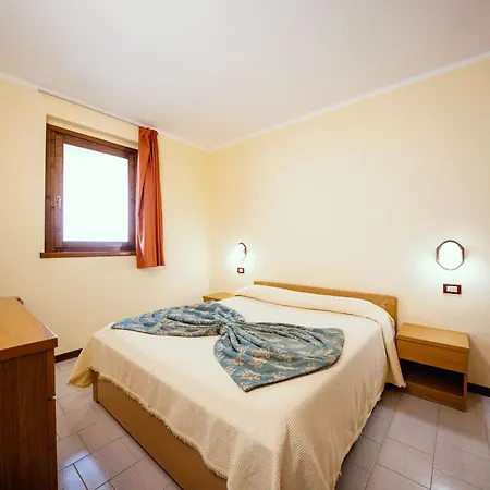 Campi Aparthotel 4*
