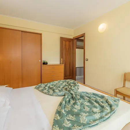 Campi 4* Tremosine