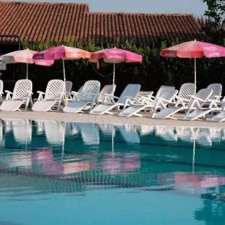 Campi Aparthotel Tremosine