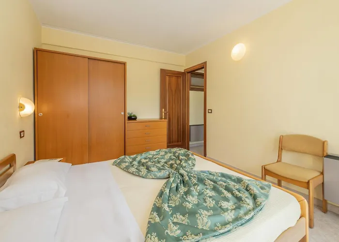 Campi 4* Tremosine